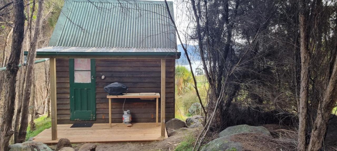 Manaaki Mai, Rustic Retreat Bush Cabin 基督城 外观 照片